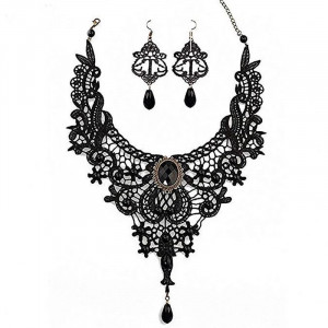 Set Gothic Vintage černý krajkový náhrdelník Viktorian a náušnice